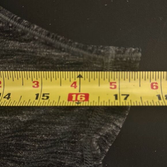 Lululemon Women's Trapeze Twist Tank Top Heathered Black 8 - Picture 7 of 8